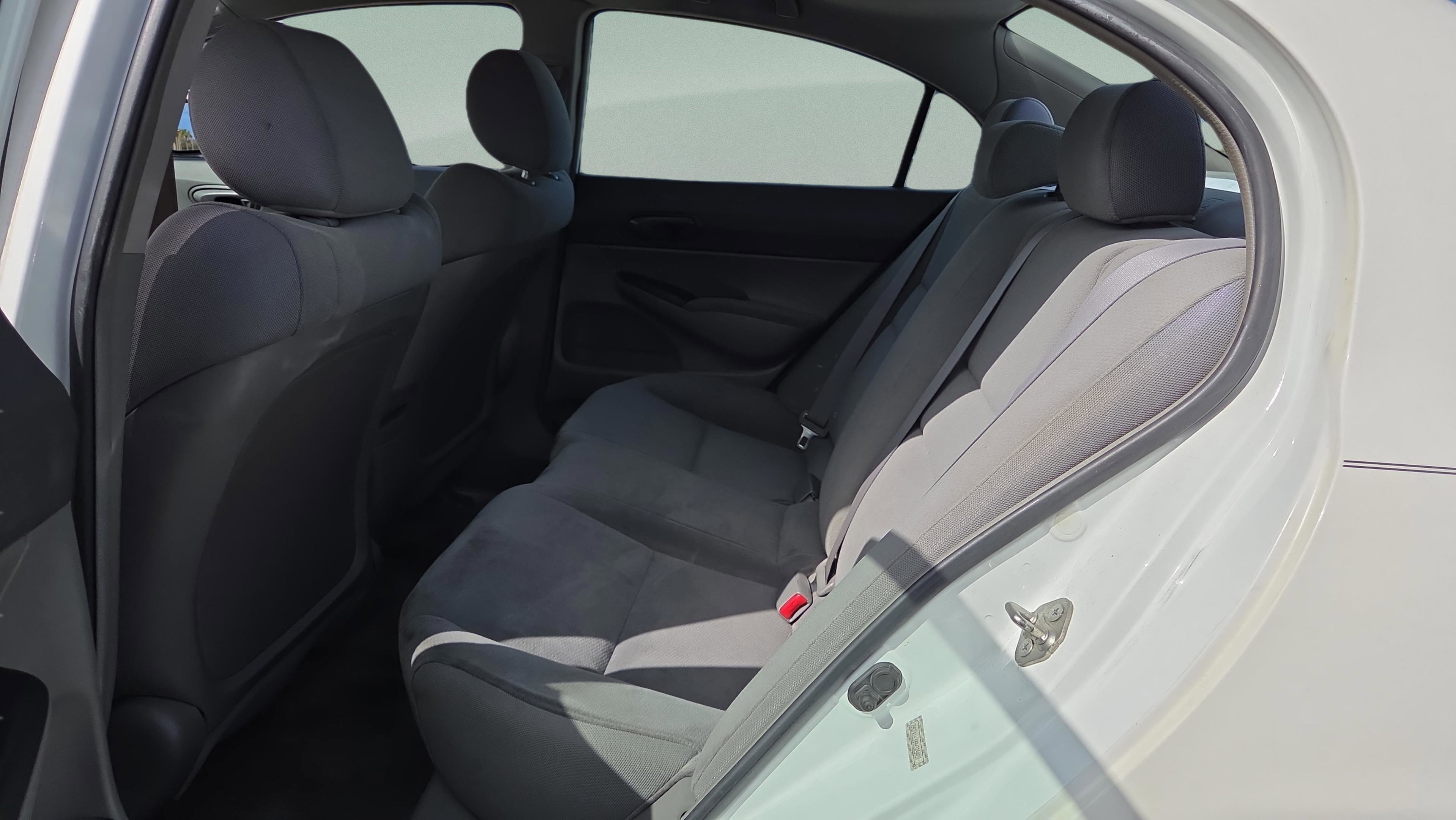 Used 2009 Honda Civic DX-VP image 10