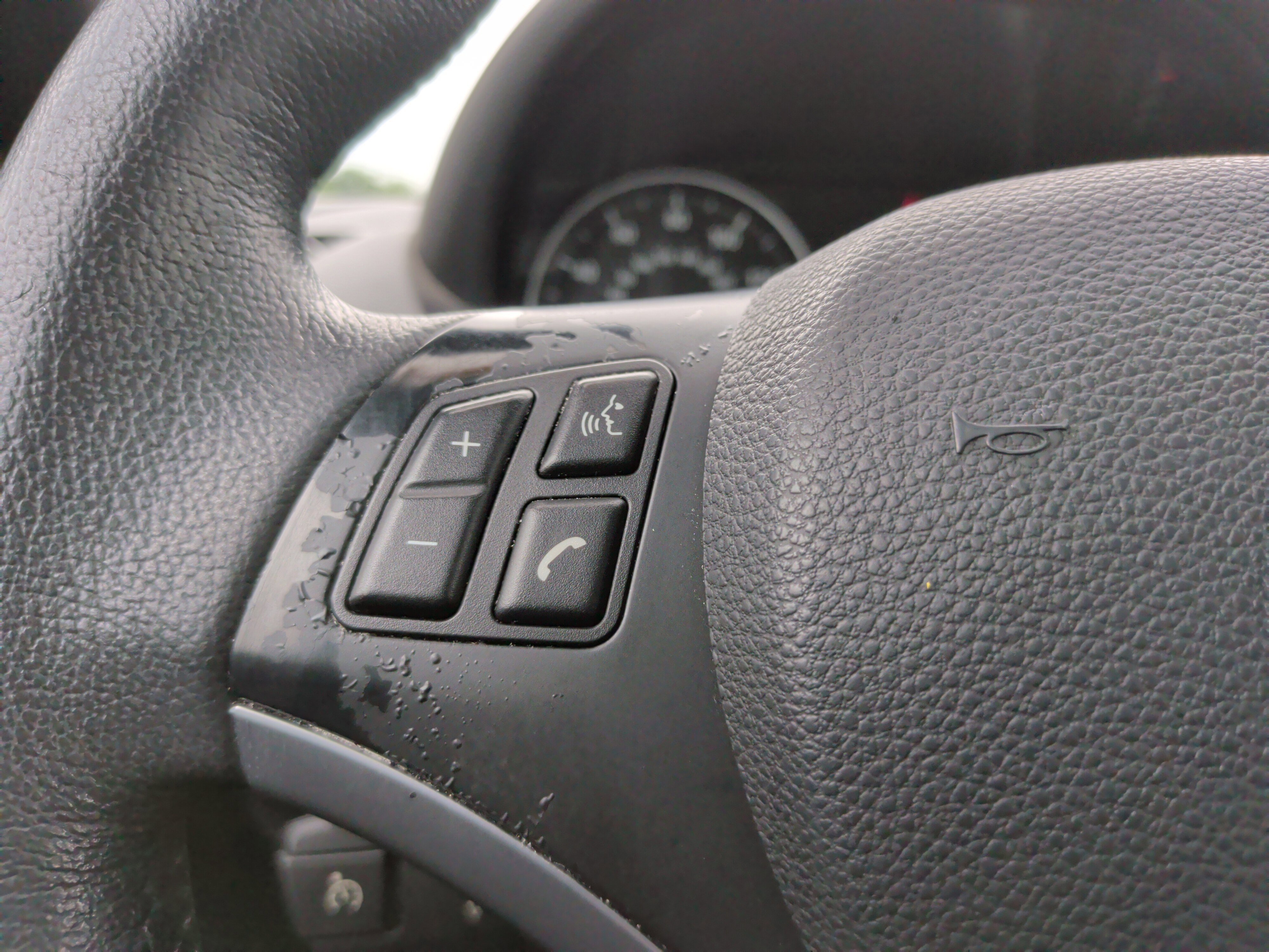 Used 2011 BMW 128i Convertible RWD image 21