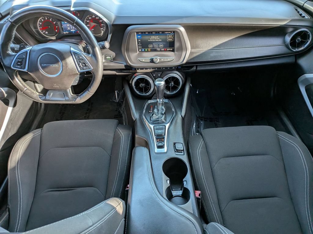 Used 2020 Chevrolet Camaro LT RWD image 26
