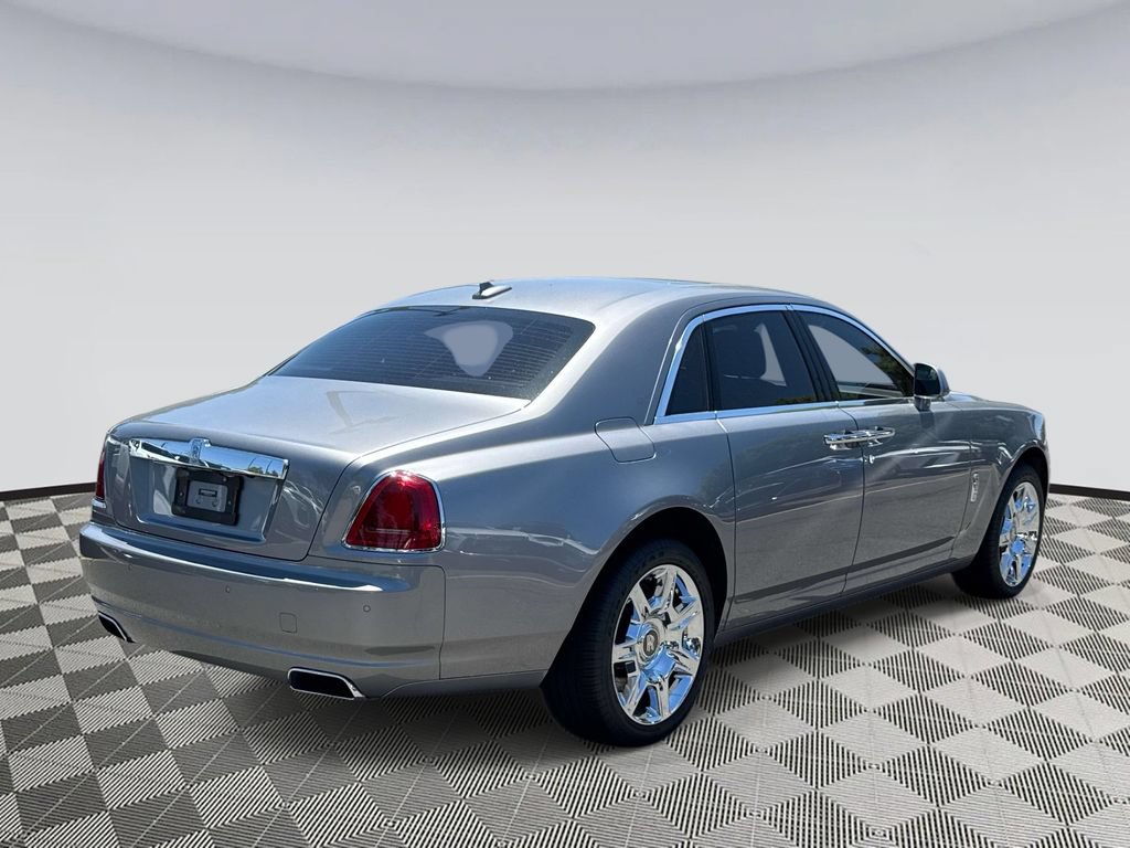 Used 2013 Rolls-Royce Ghost RWD image 2