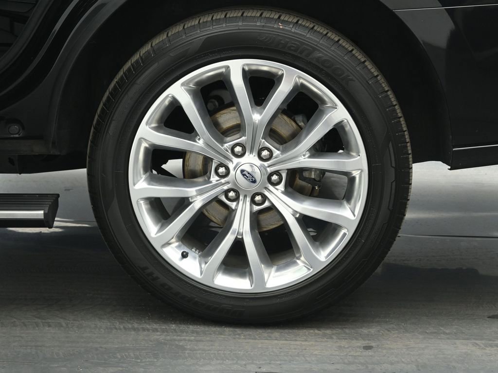 Used 2019 Ford Expedition Platinum RWD image 27