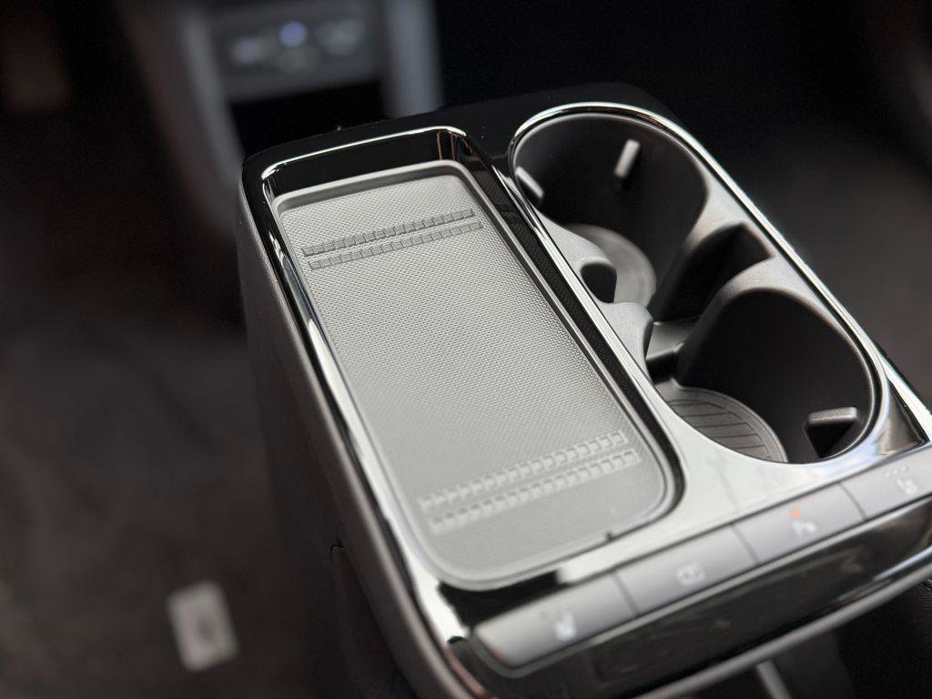 New 2026 Hyundai Ioniq 5 SE image 17