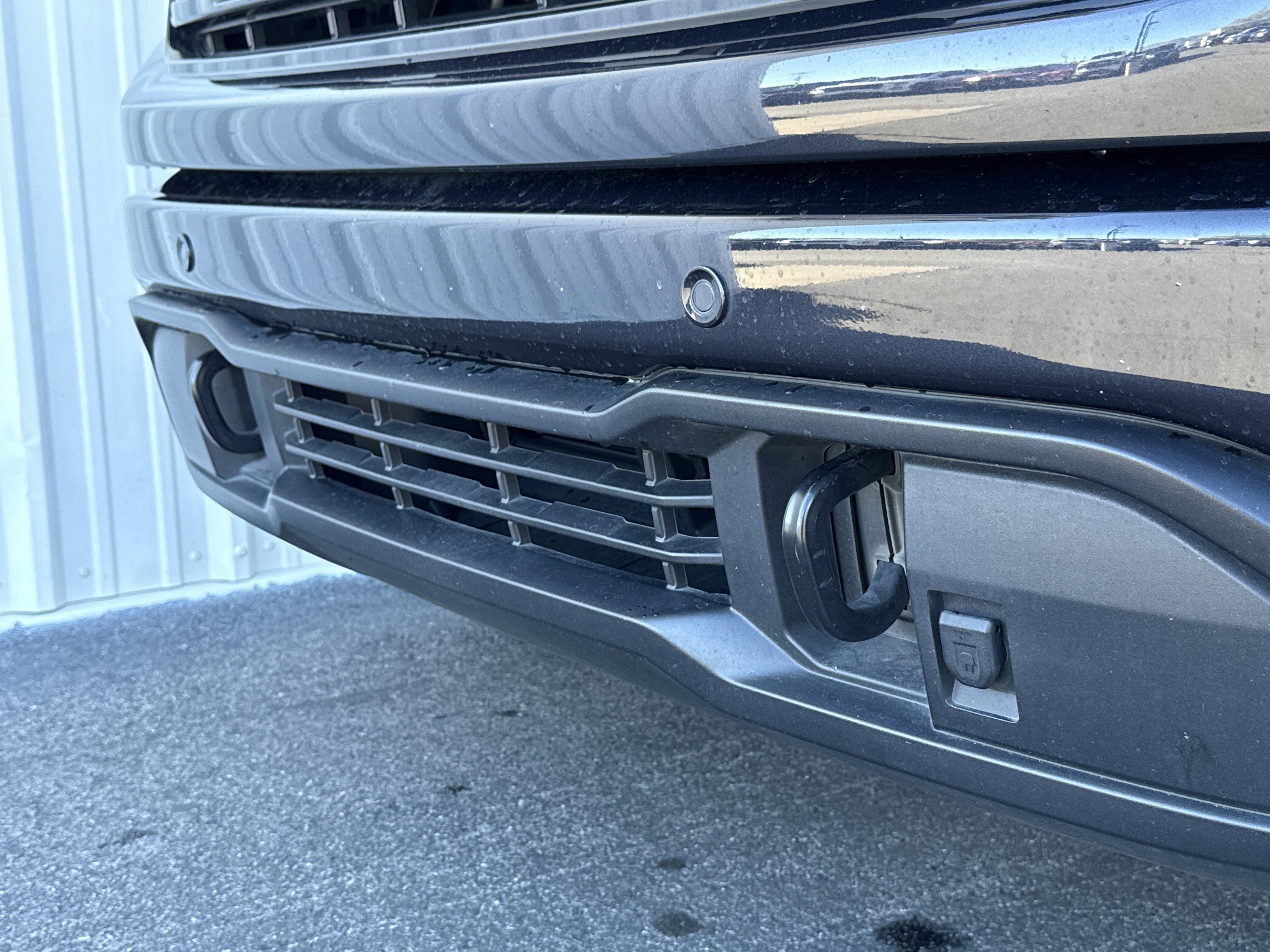 Used 2025 GMC Sierra 1500 Elevation image 11