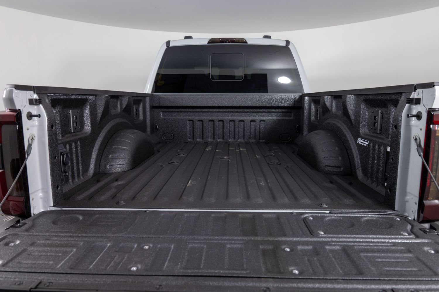 Used 2026 Ford F350 Platinum image 7
