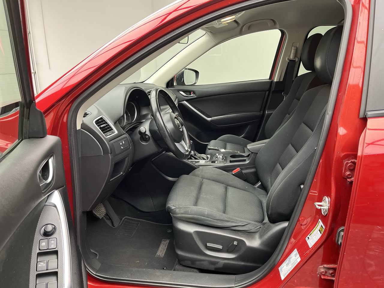 Used 2016 MAZDA CX-5 Touring AWD/4WD image 3
