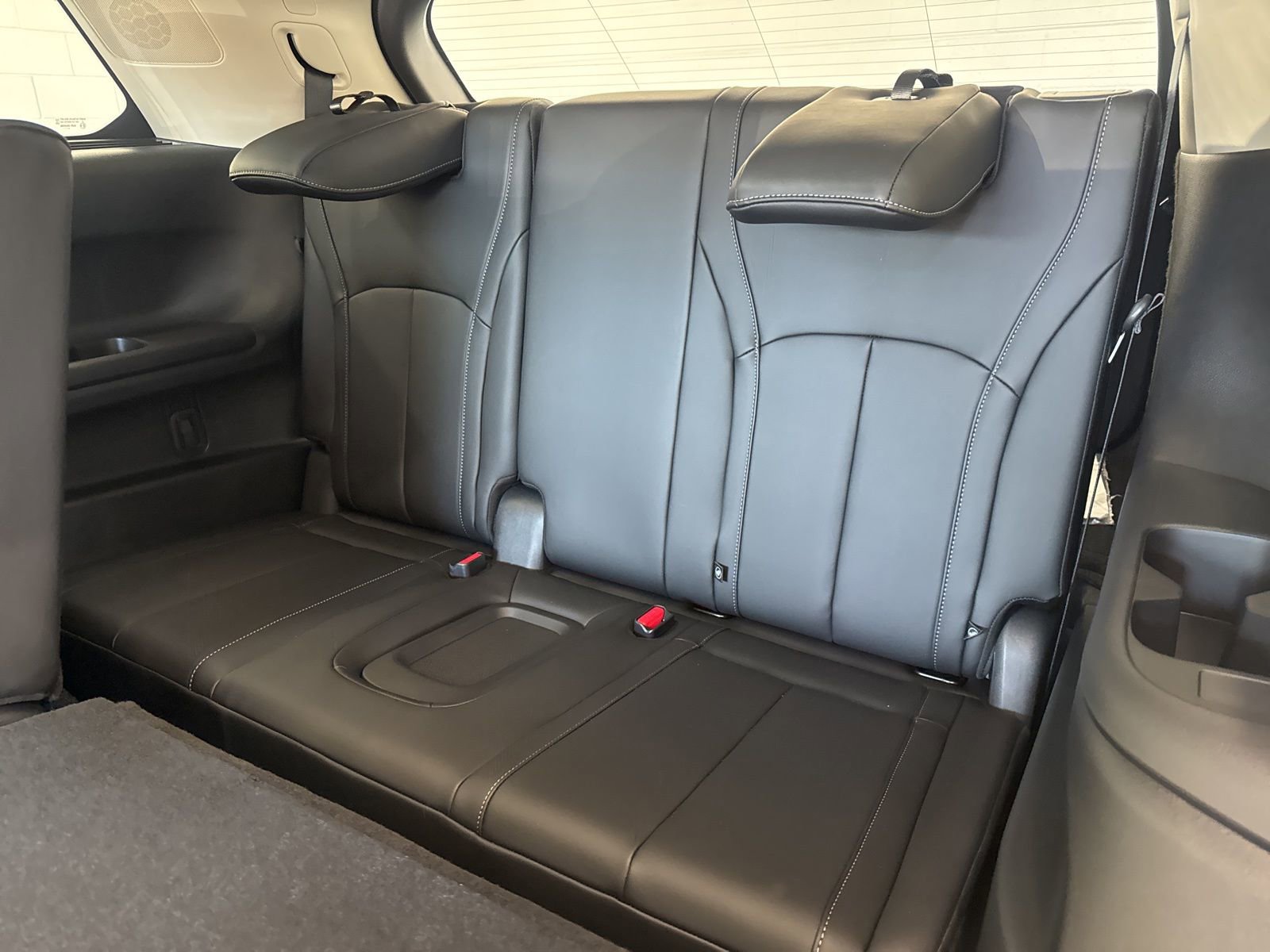 New 2026 INFINITI QX60 Luxe w/ Cargo Package AWD/4WD image 31