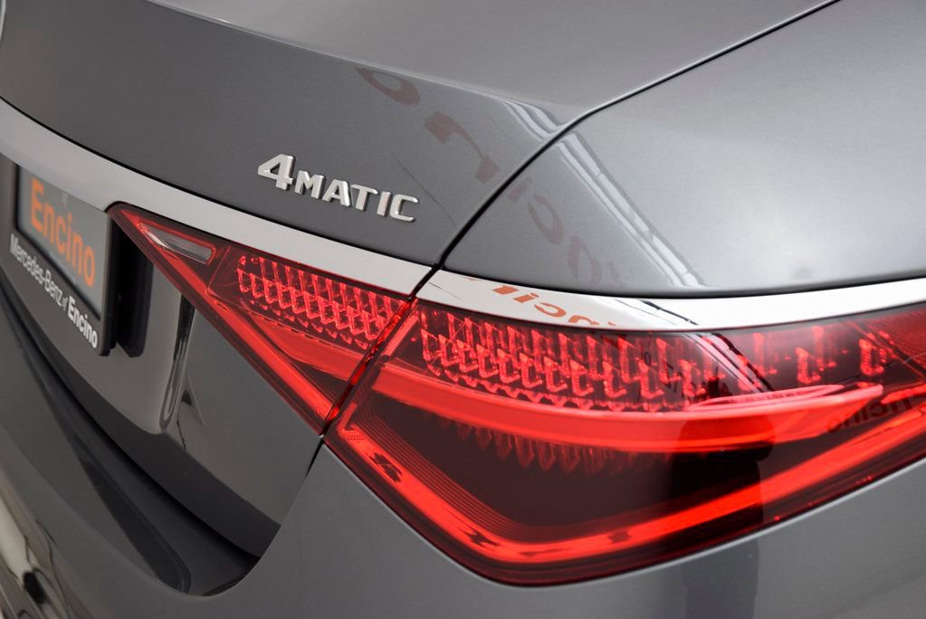 Used 2025 Mercedes-Benz S 580e 4MATIC Sedan image 13