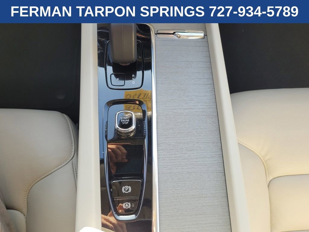 Used 2023 Volvo XC60 B5 Plus w/ Climate Package image 28