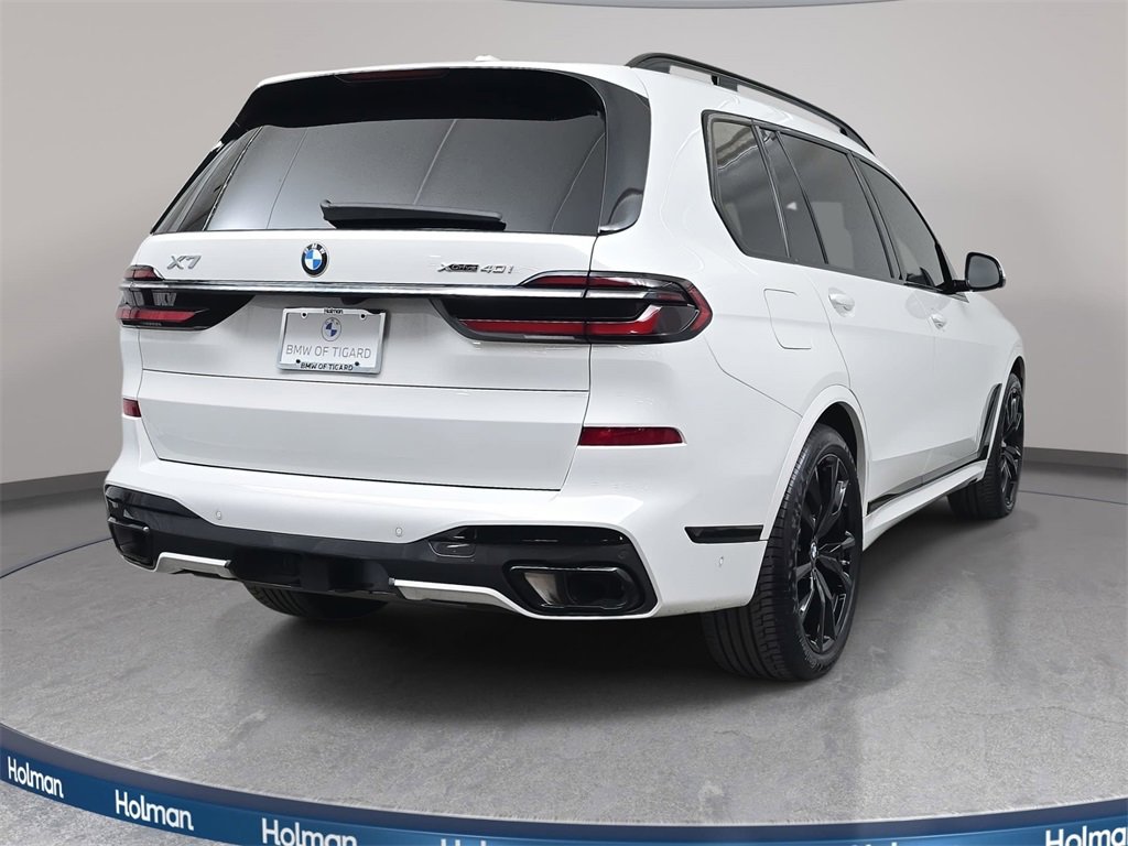 Used 2023 BMW X7 xDrive40i w/ M Sport Package image 6