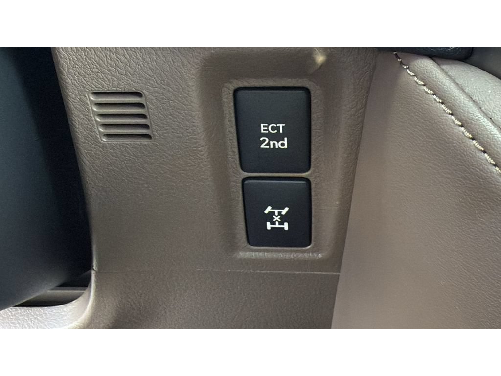 Used 2023 Lexus GX 460 Premium w/ Premium Package AWD/4WD image 25
