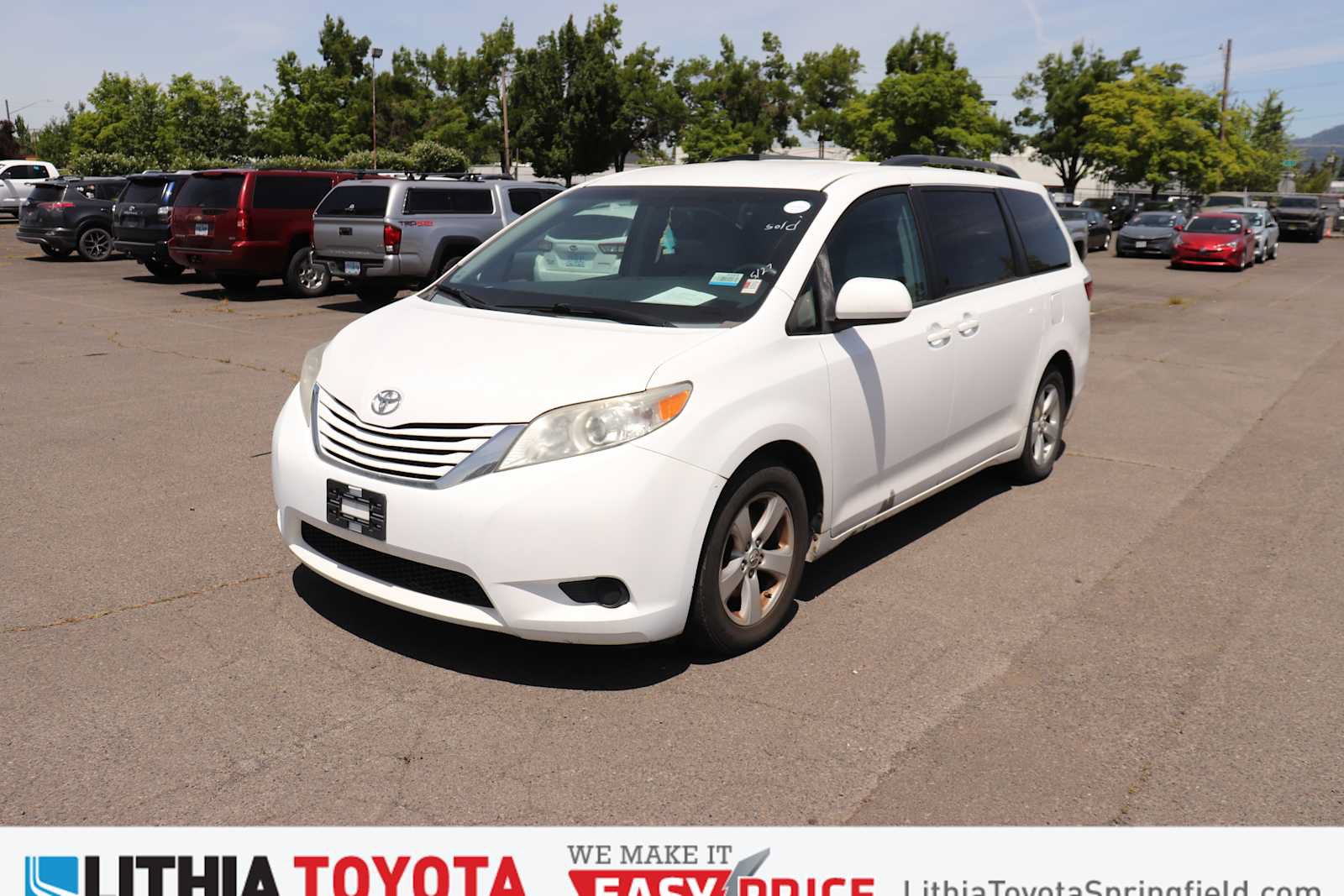 Used 2015 Toyota Sienna LE
