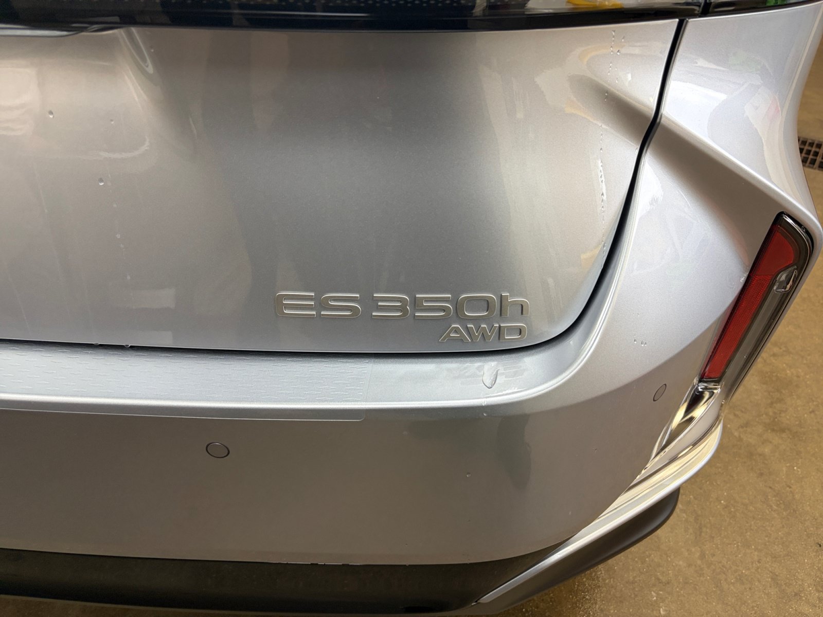 New 2026 Lexus ES 350h AWD w/ Convenience Package image 23