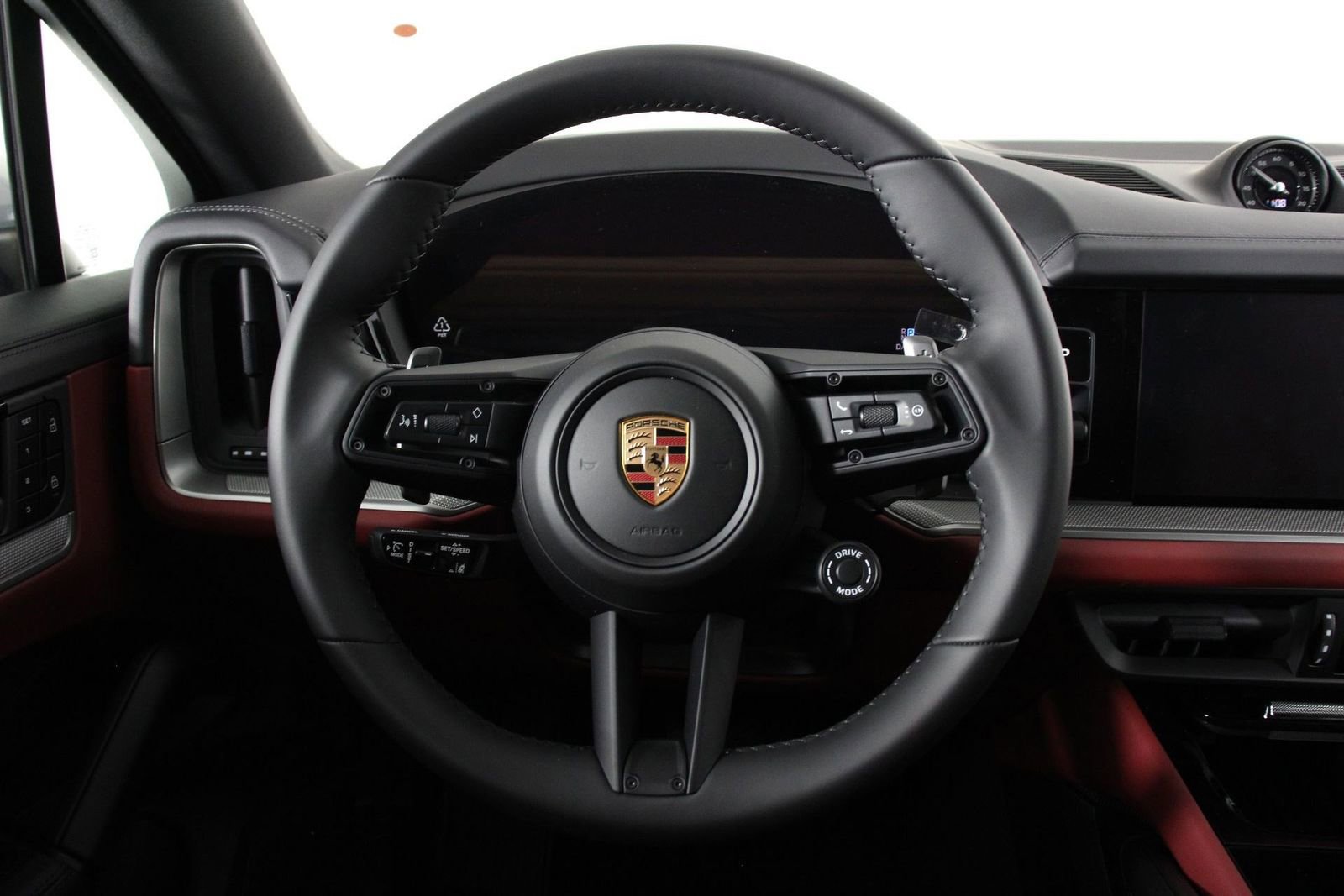 New 2026 Porsche Cayenne Coupe image 12