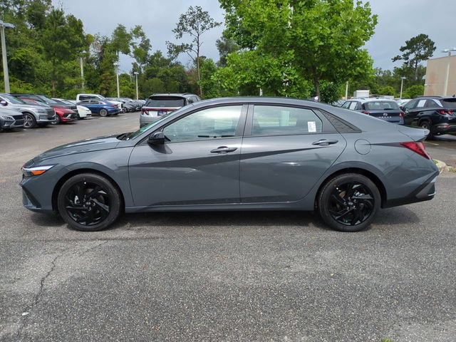 New 2026 Hyundai Elantra Sport FWD image 8