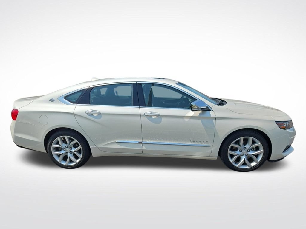 Used 2014 Chevrolet Impala LTZ FWD image 2