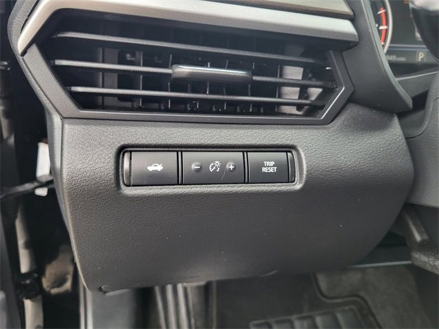 Used 2024 Nissan Altima 2.5 SV image 11