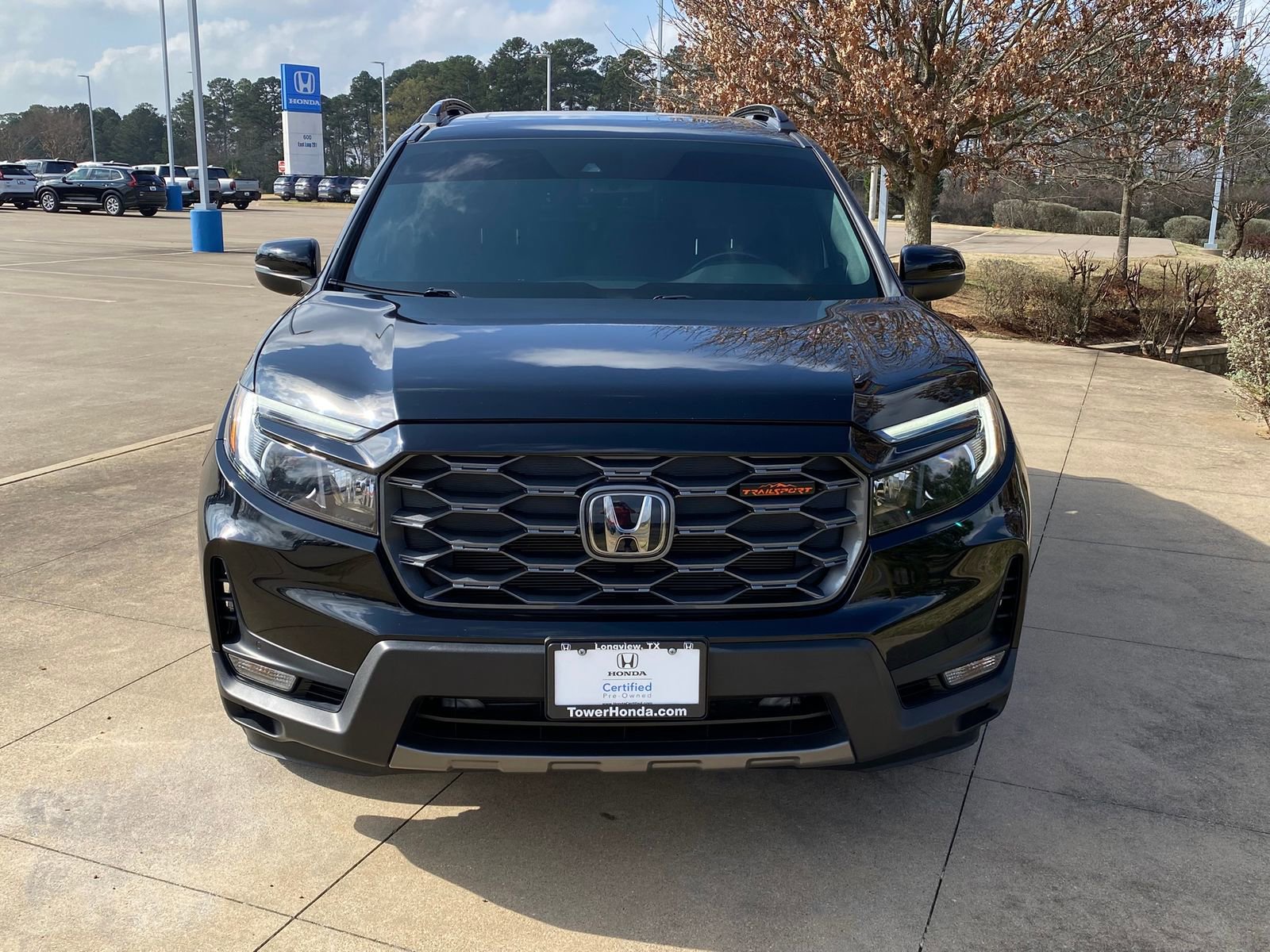 Used 2022 Honda Passport TrailSport image 2