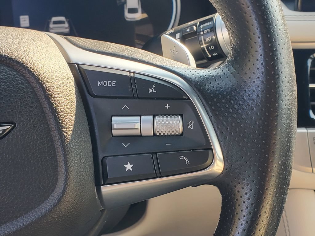 Used 2024 Genesis G70 2.5T AWD/4WD image 15