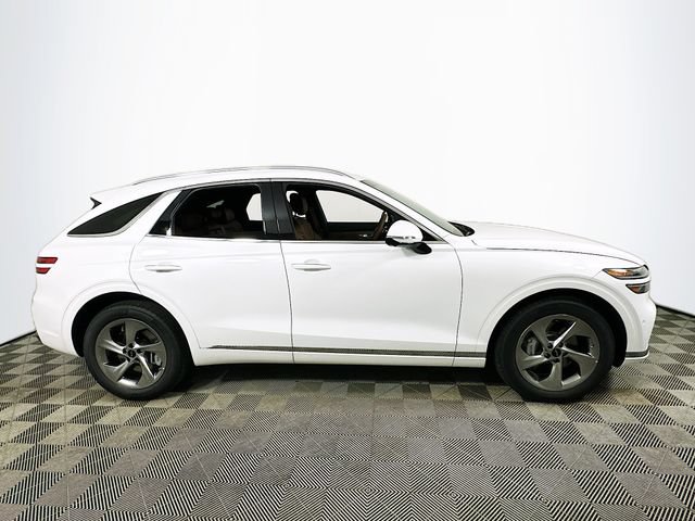 Certified 2026 Genesis GV70 2.5T Advanced AWD/4WD image 2