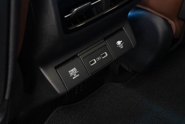 Used 2023 Acura MDX SH-AWD w/ Advance Package image 22
