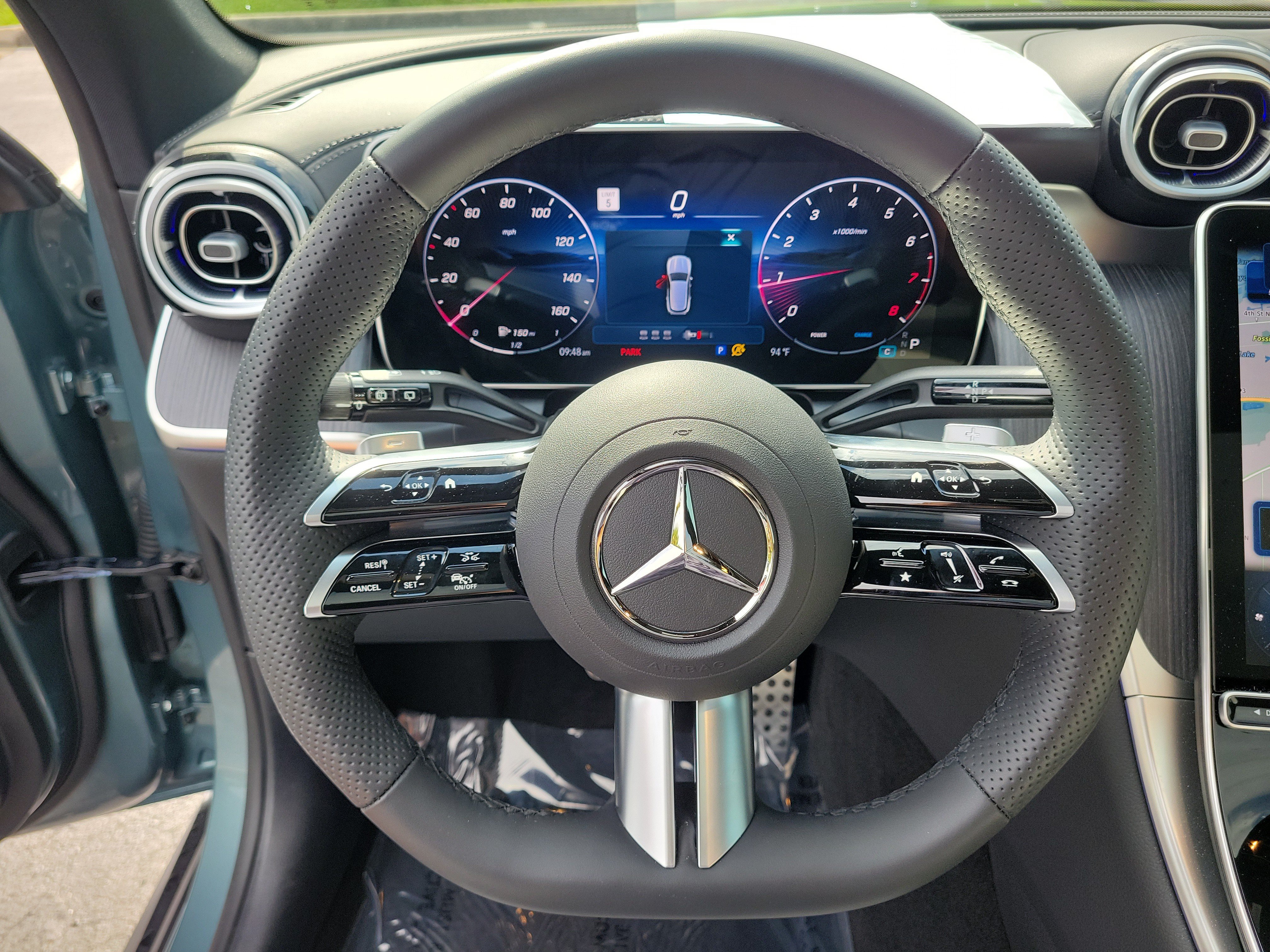 Used 2026 Mercedes-Benz GLC 300 image 26