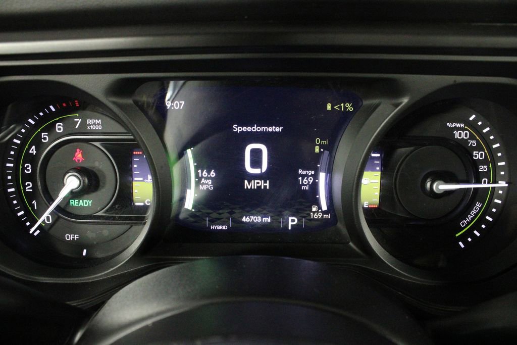 Used 2024 Jeep Wrangler Unlimited Sahara image 25