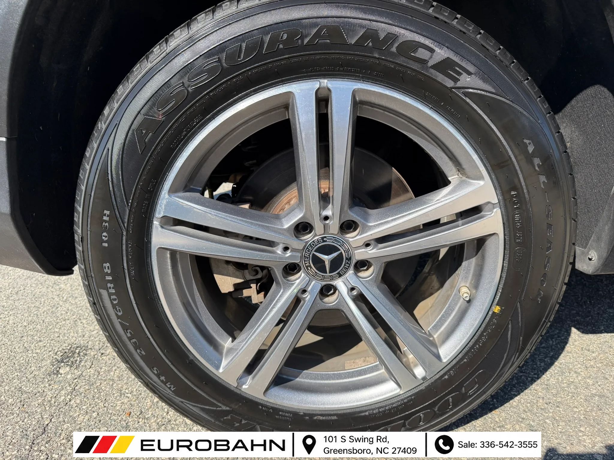 Used 2021 Mercedes-Benz GLC 300 4MATIC image 31