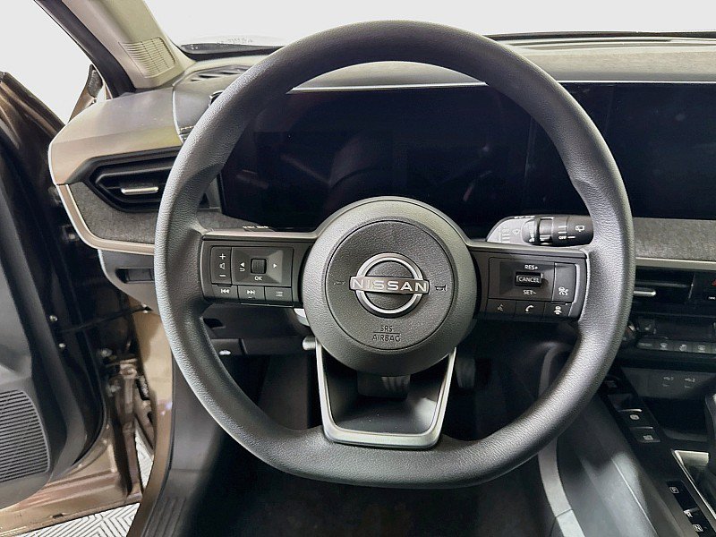 New 2026 Nissan Kicks SV w/ Cold Weather Package FWD image 12