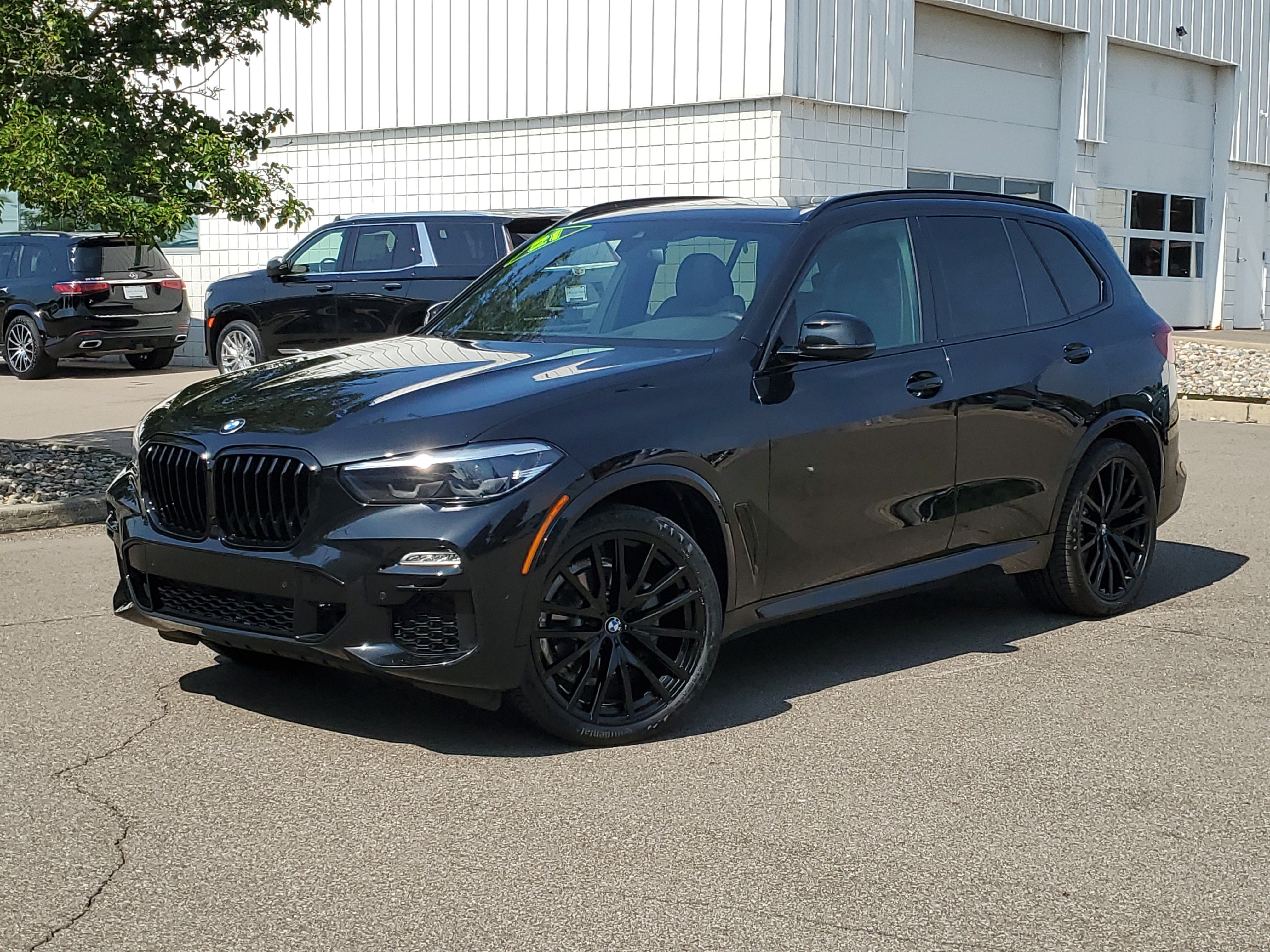 Used 2021 BMW X5 xDrive40i w/ M Sport Package