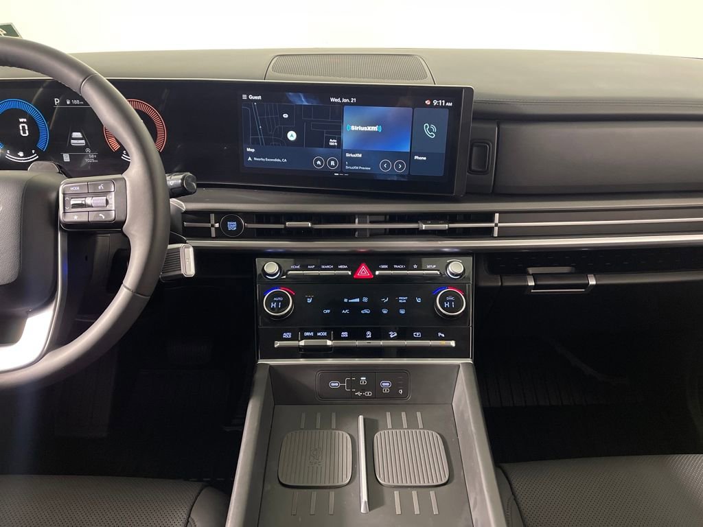 Certified 2025 Hyundai Santa Fe XRT image 16