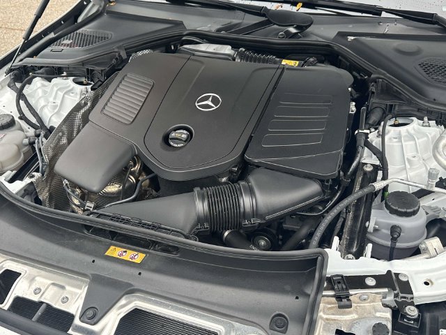 Used 2024 Mercedes-Benz E 350 4MATIC Sedan image 14