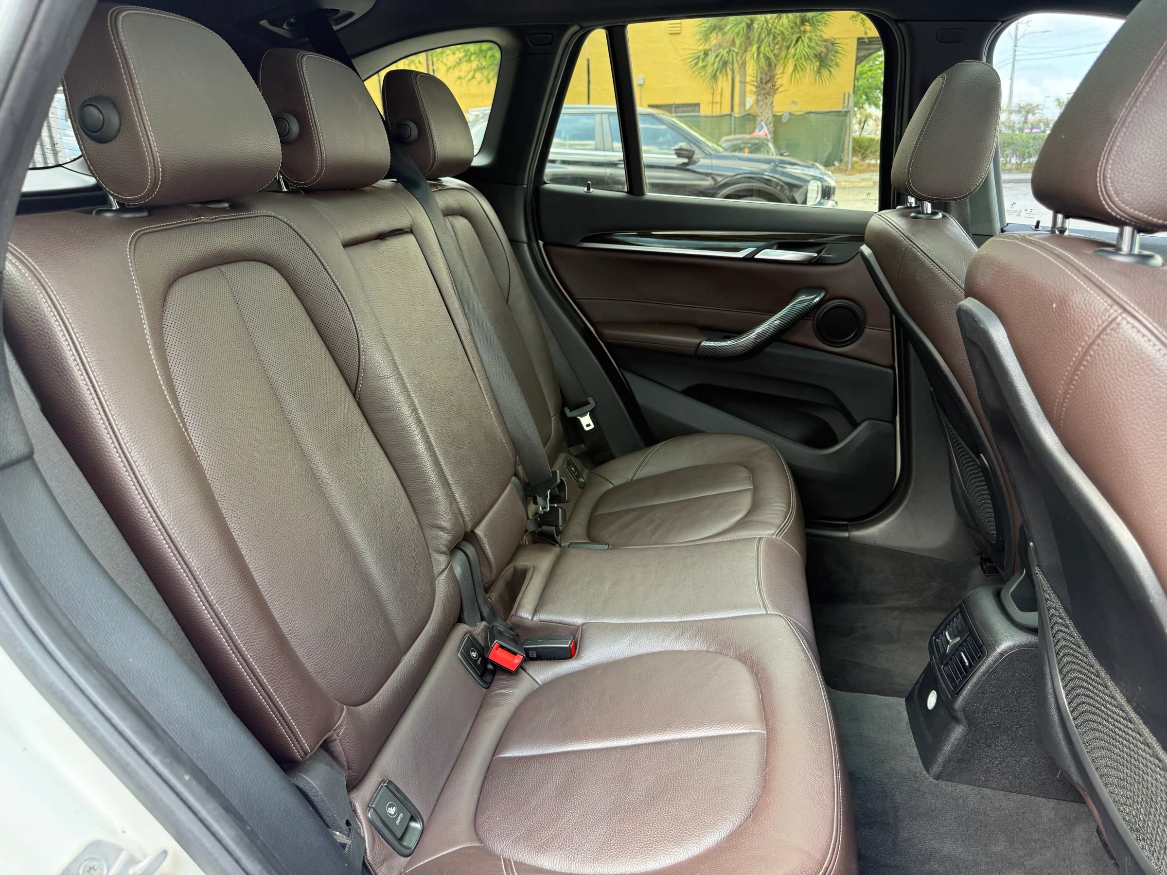 Used 2018 BMW X1 xDrive28i w/ Convenience Package AWD/4WD image 19