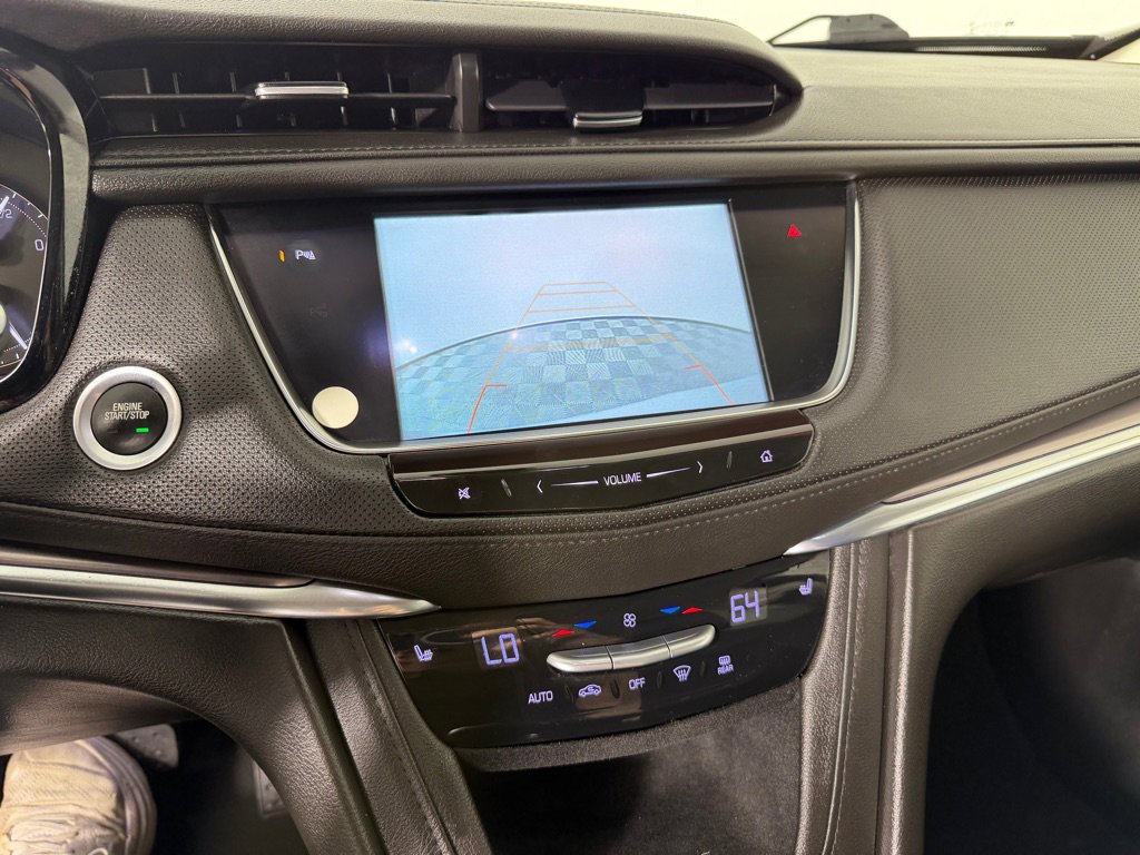 Used 2018 Cadillac XT5 Luxury image 18