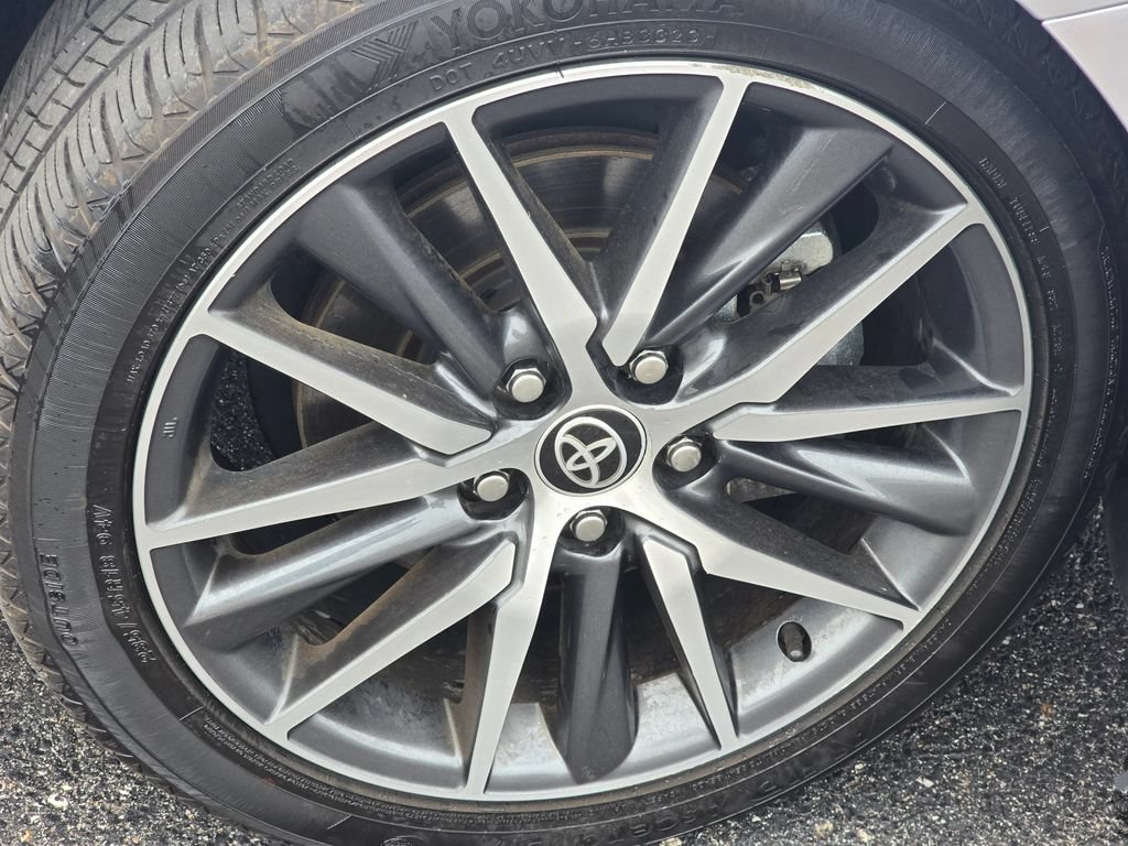 Certified 2023 Toyota Camry XLE FWD image 10