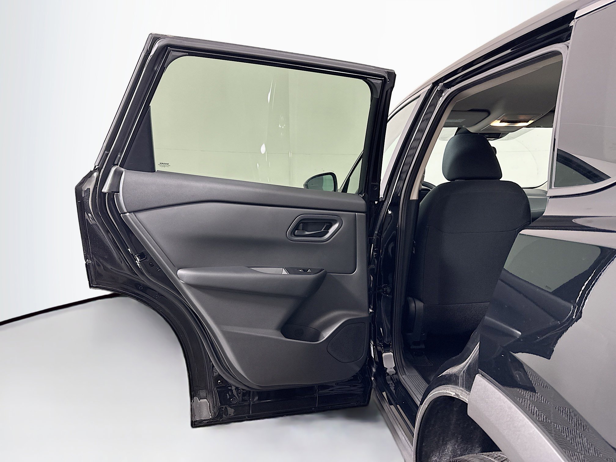 Used 2026 Nissan Rogue S image 25