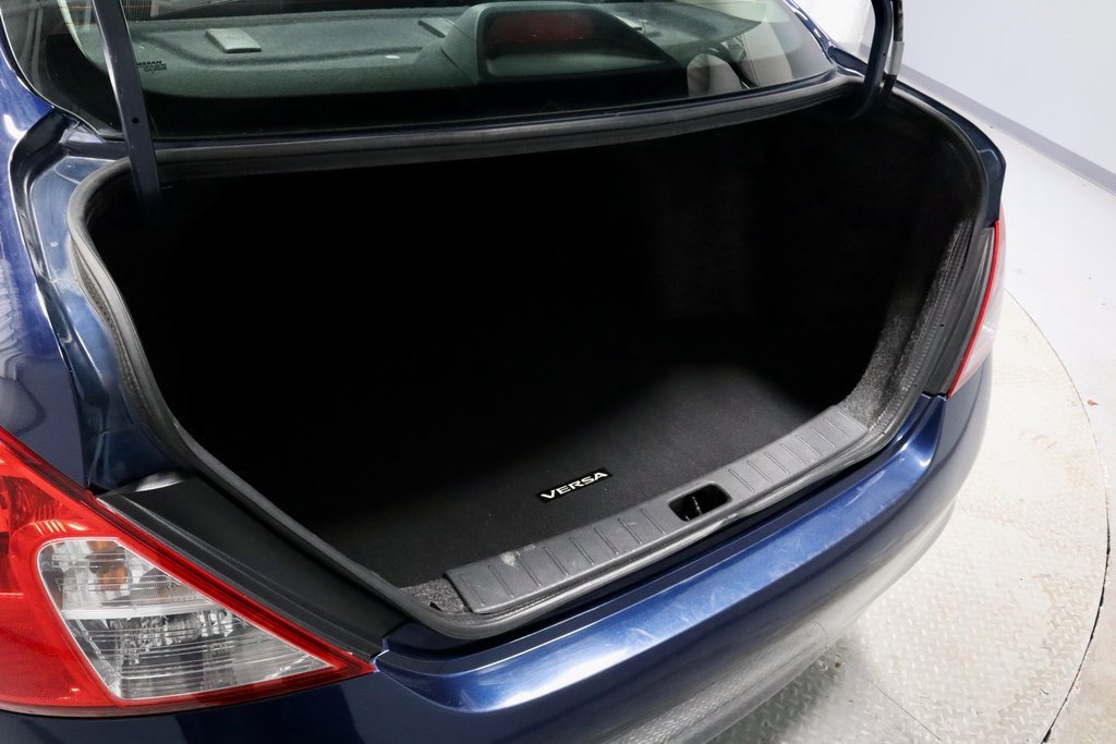 Used 2013 Nissan Versa S image 11