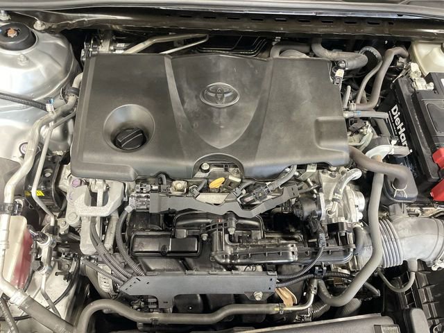 Used 2021 Toyota Camry SE w/ Convenience Package FWD image 28
