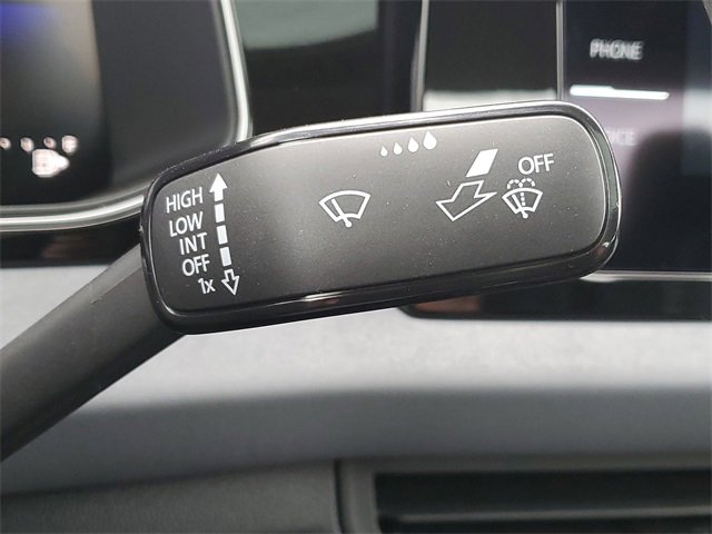 New 2025 Volkswagen Jetta SE image 22