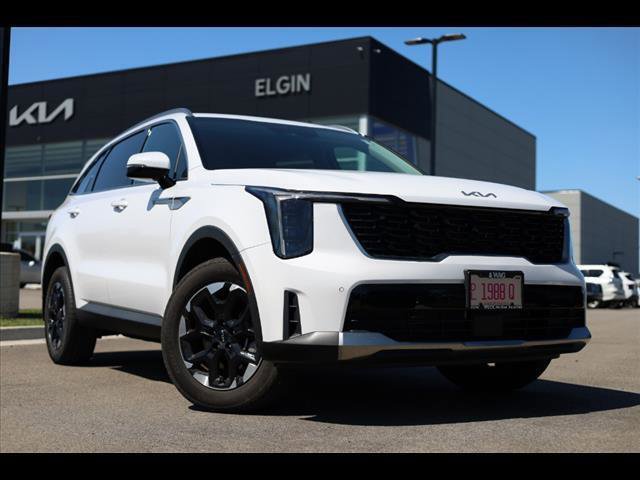 Used 2025 Kia Sorento S image 1