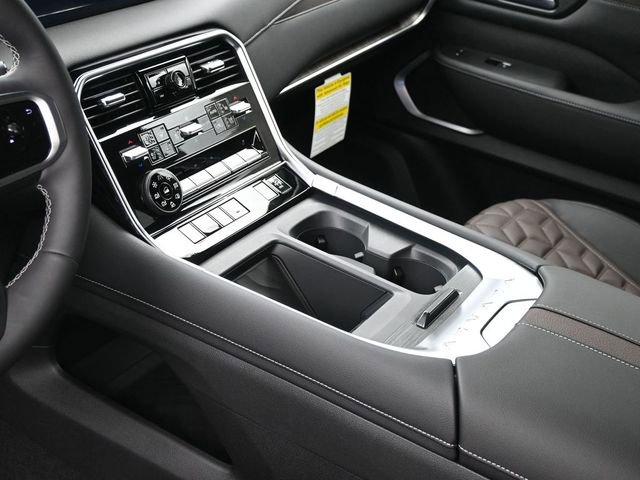 New 2026 Nissan Armada Platinum Reserve image 20