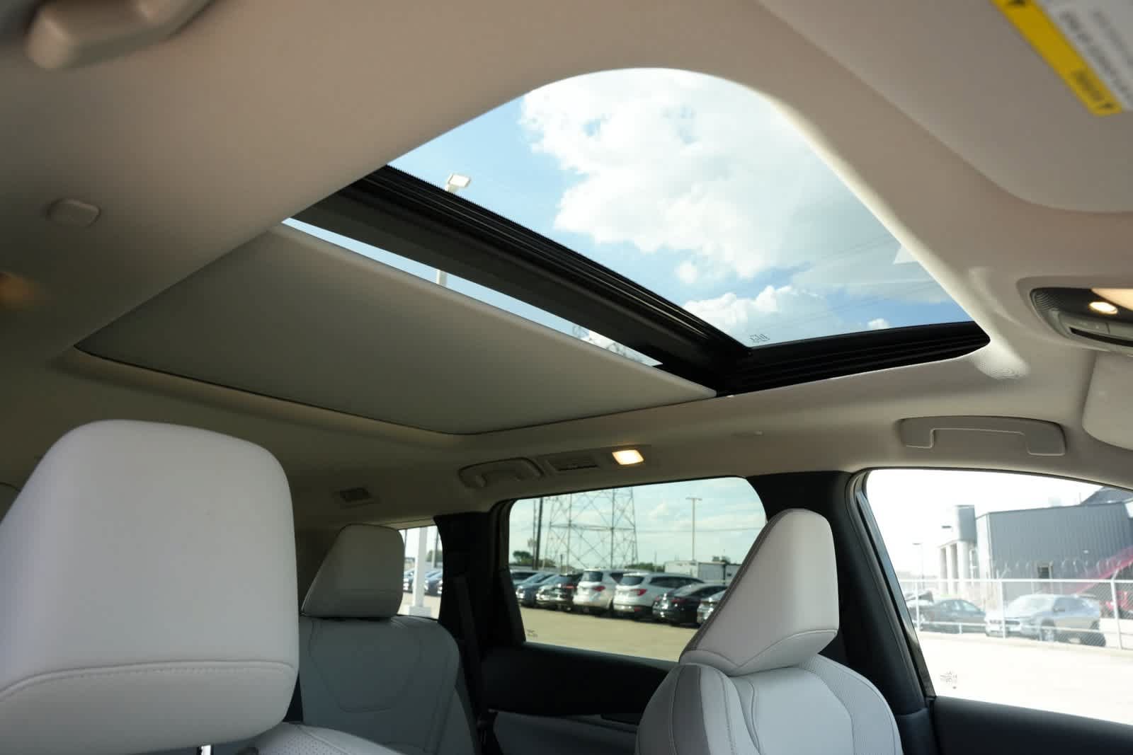 Certified 2027 INFINITI QX60 Luxe w/ Cargo Package FWD image 24