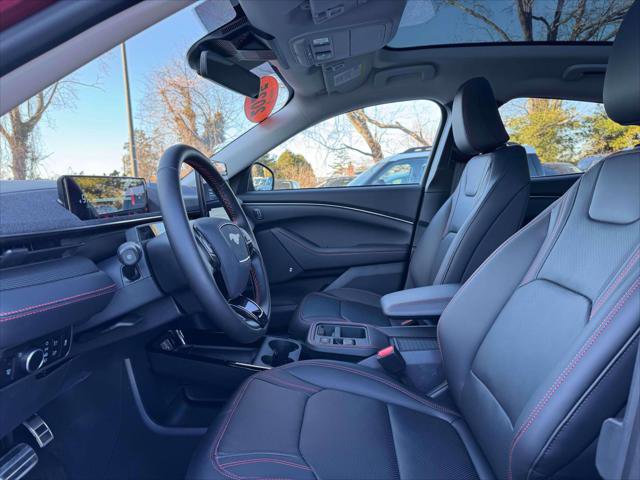 Used 2025 Ford Mustang Mach-E Premium w/ Sport Appearance Package image 13