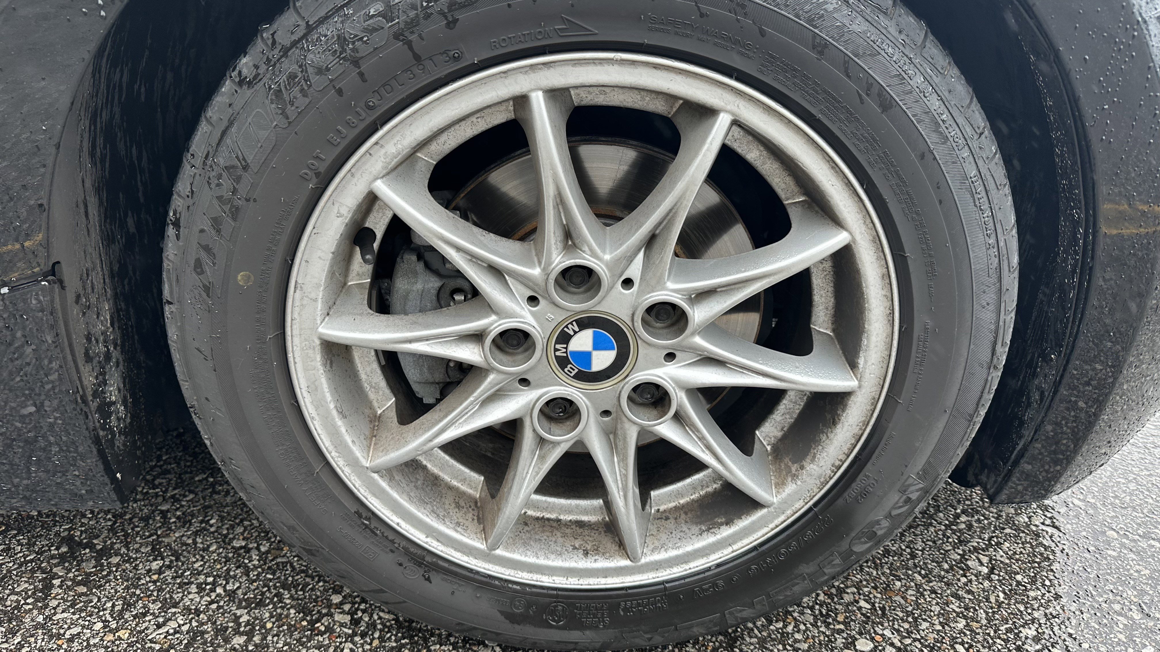 Used 2003 BMW Z4 2.5i RWD image 15