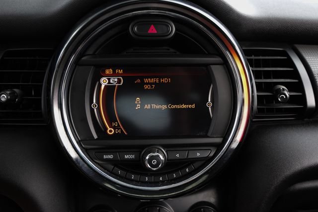Used 2015 MINI Cooper 2-Door Hardtop FWD image 37