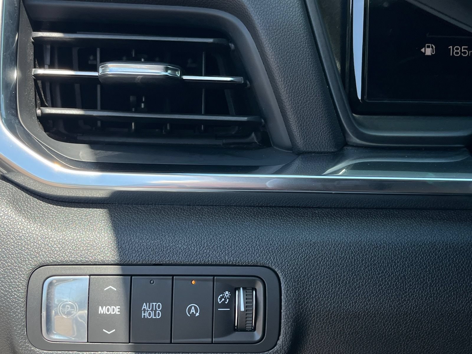 Used 2025 GMC Terrain Elevation FWD image 28