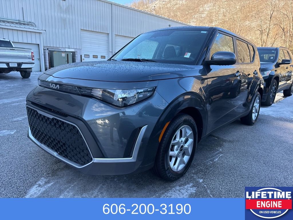 Used 2024 Kia Soul LX w/ Option Group 015 image 1
