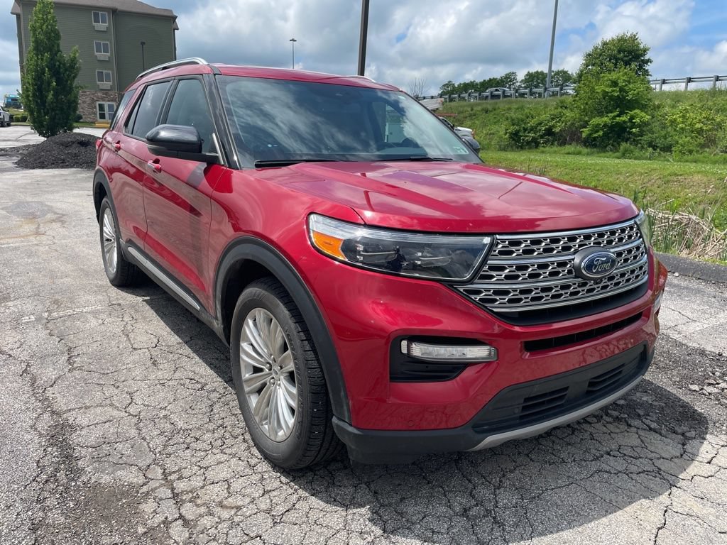 Used 2022 Ford Explorer Limited w/ Equipment Group 301A AWD/4WD image 4