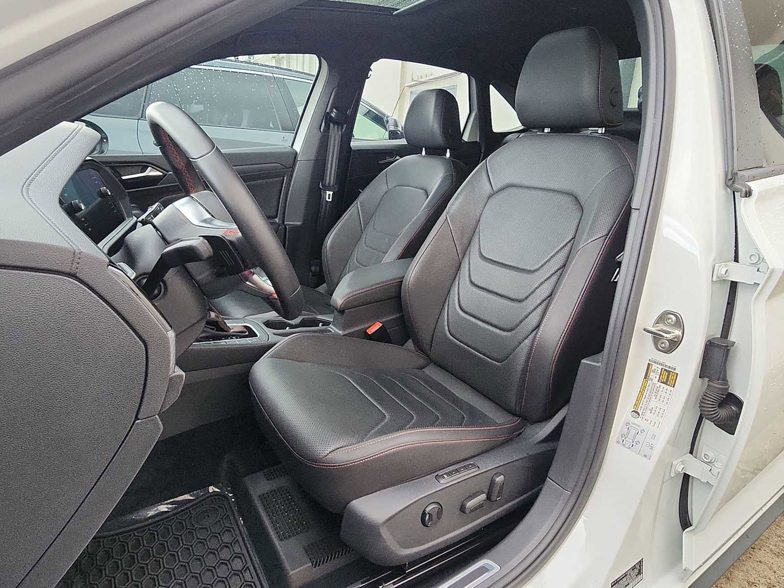 Used 2021 Volkswagen Jetta GLI Autobahn image 12