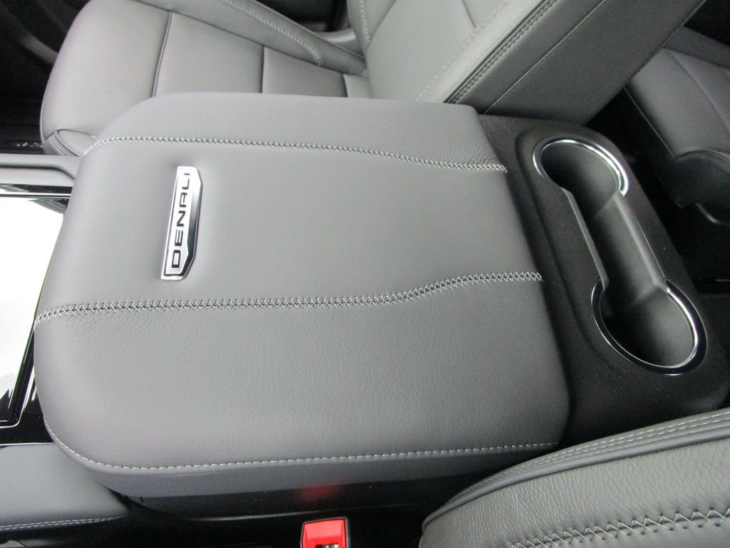 New 2026 GMC Yukon XL Denali w/ Sun & Power Step Package image 47