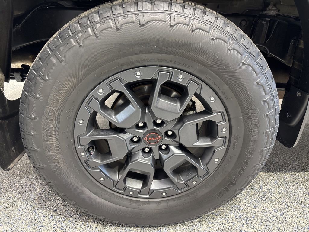 Used 2023 Nissan Frontier PRO-4X w/ Pro-4X Premium Package AWD/4WD image 38